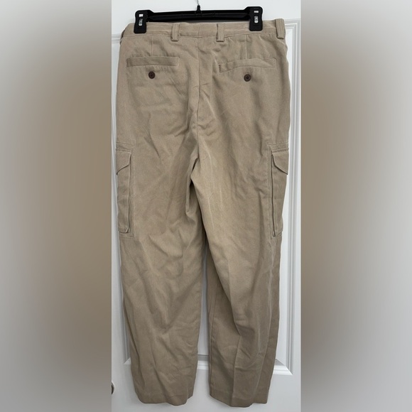 Tommy Bahamas Men's Tan Cargo Pants Size 32 - Picture 4 of 7